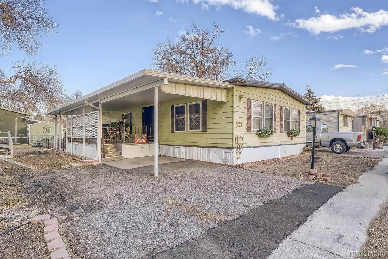8201 Santa Fe Drive - Photo 1