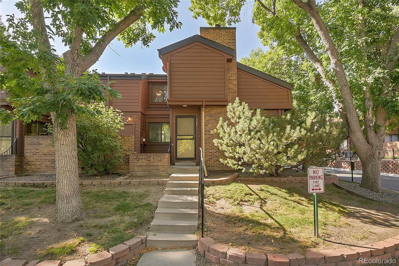 2685 Dayton Way - Photo 1