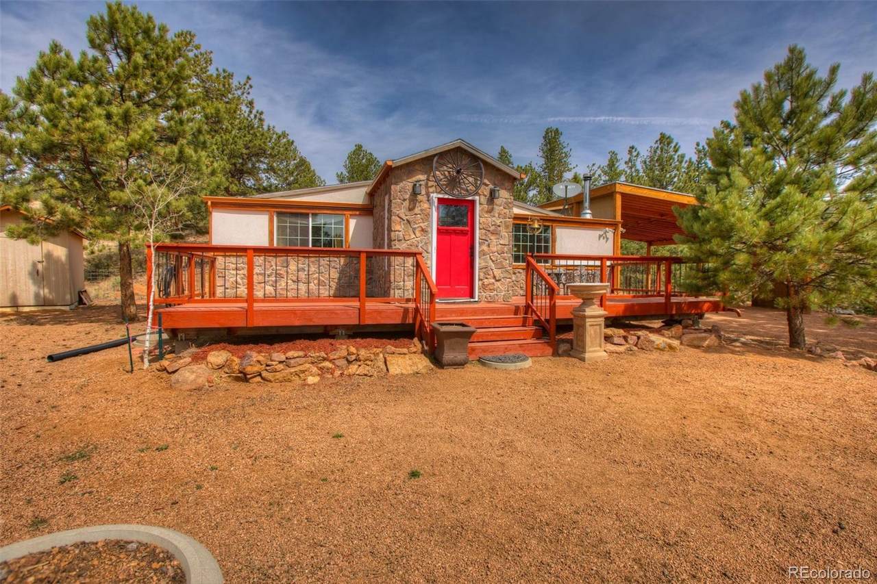 303 Shavano Circle - Photo 1