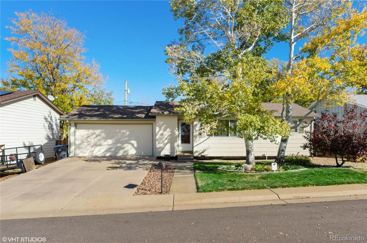 312 Pike Street - Photo 1