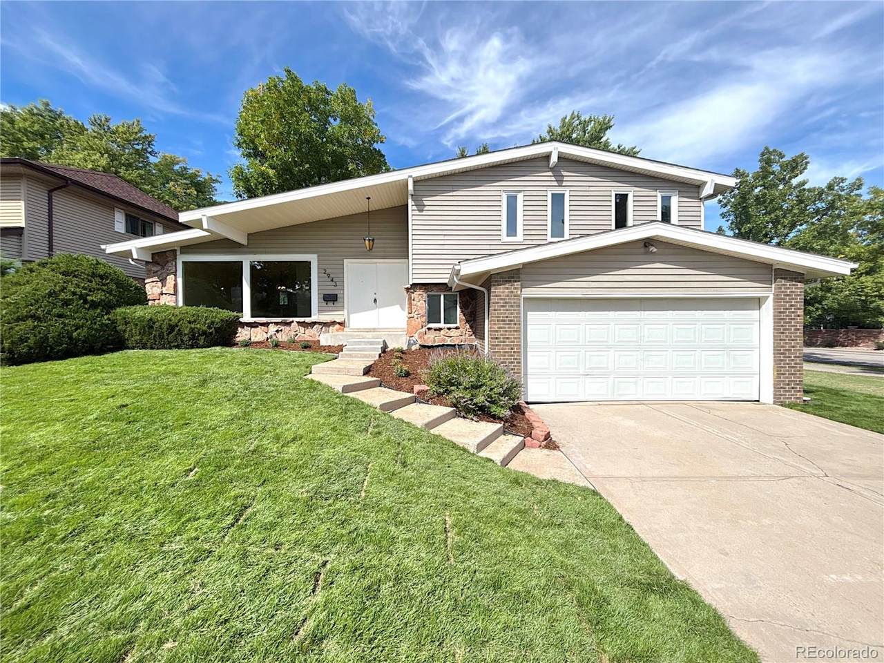 2943 Verbena Way - Photo 1