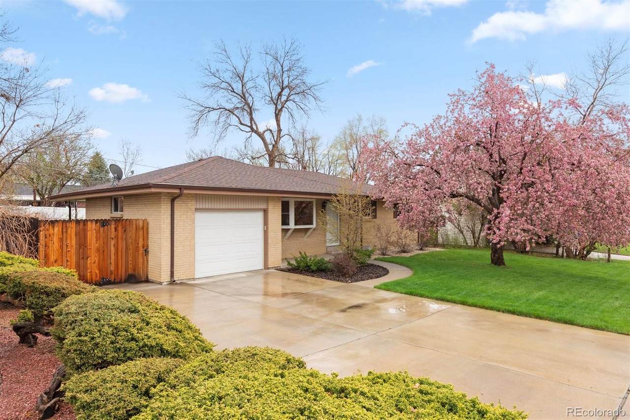 6546 Ward Road - Photo 1