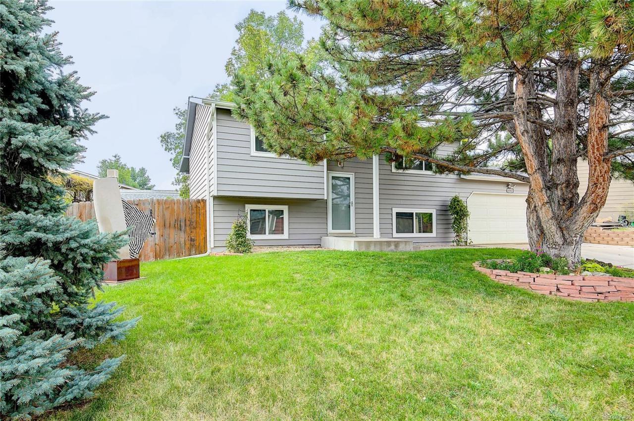 6043 Dudley Way - Photo 1