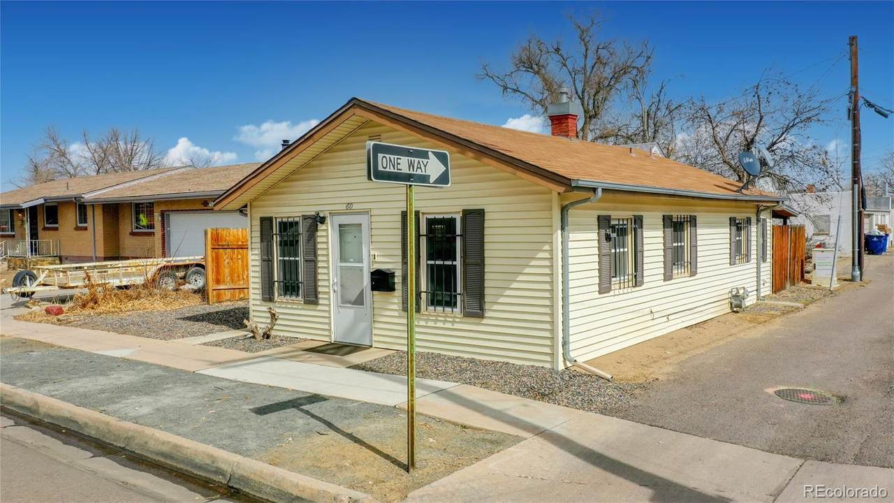 60 6th Avenue - Photo 1
