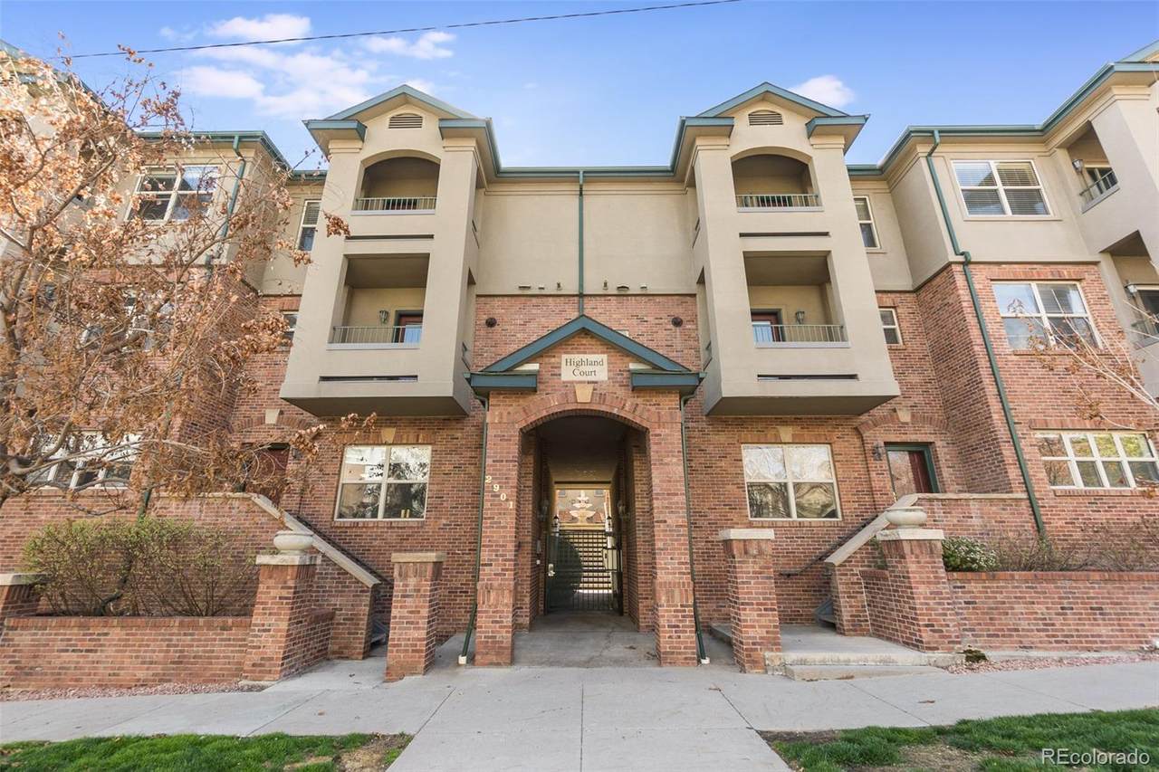 2901 Wyandot Street - Photo 1