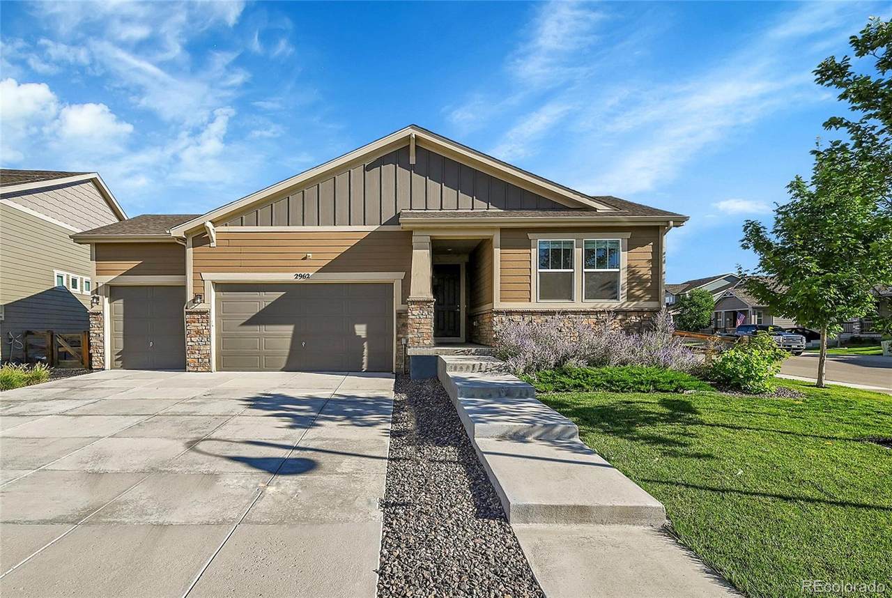 2962 Echo Lake Drive - Photo 1