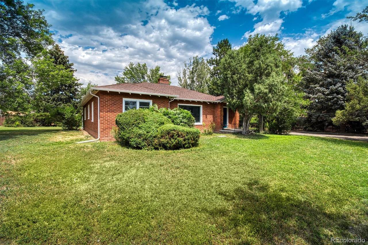 1600 Balsam Street - Photo 1