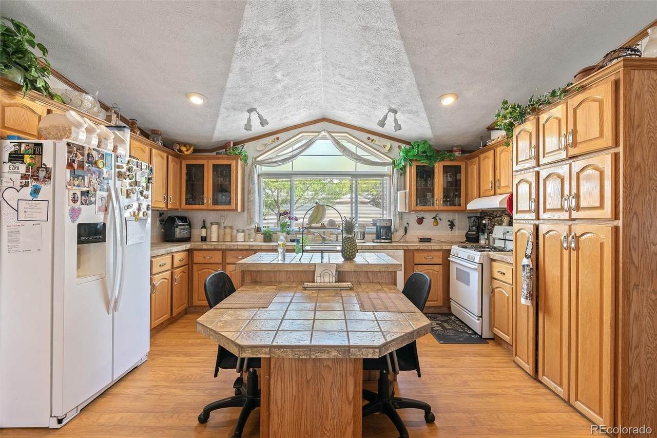 17452 18th Place - Photo 1
