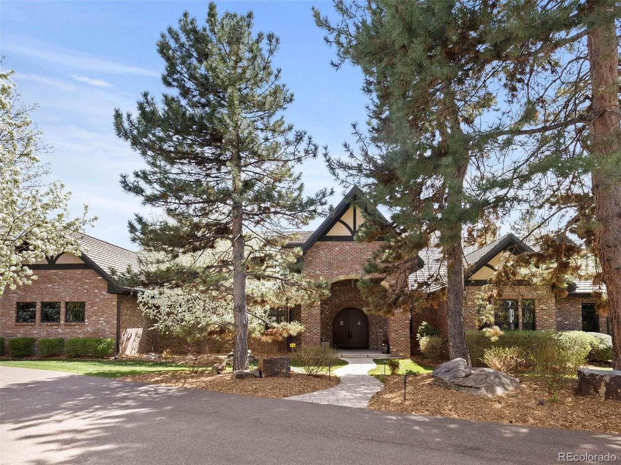 1328 Layton Avenue - Photo 1