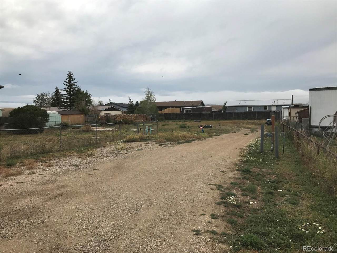 680 4th Street - Photo 1