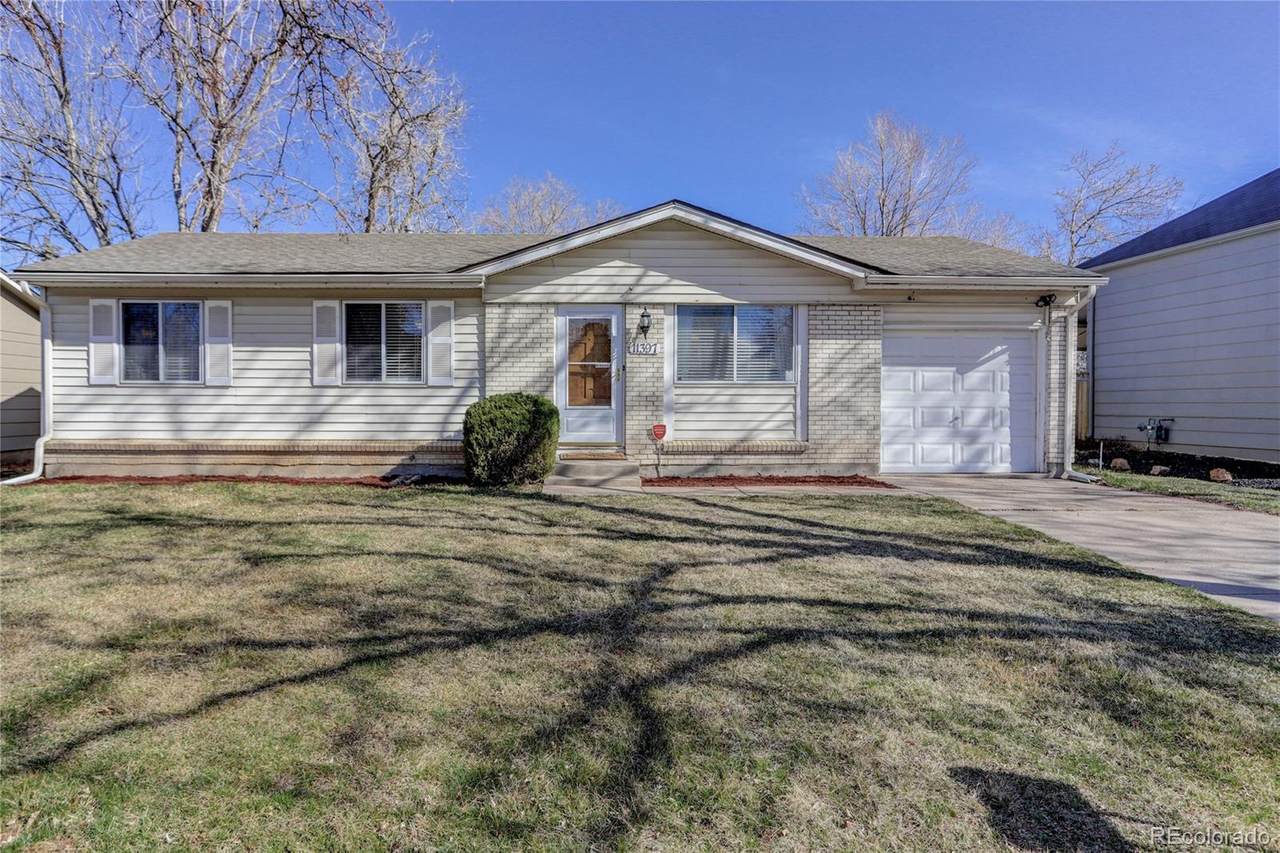 11397 Virginia Drive - Photo 1