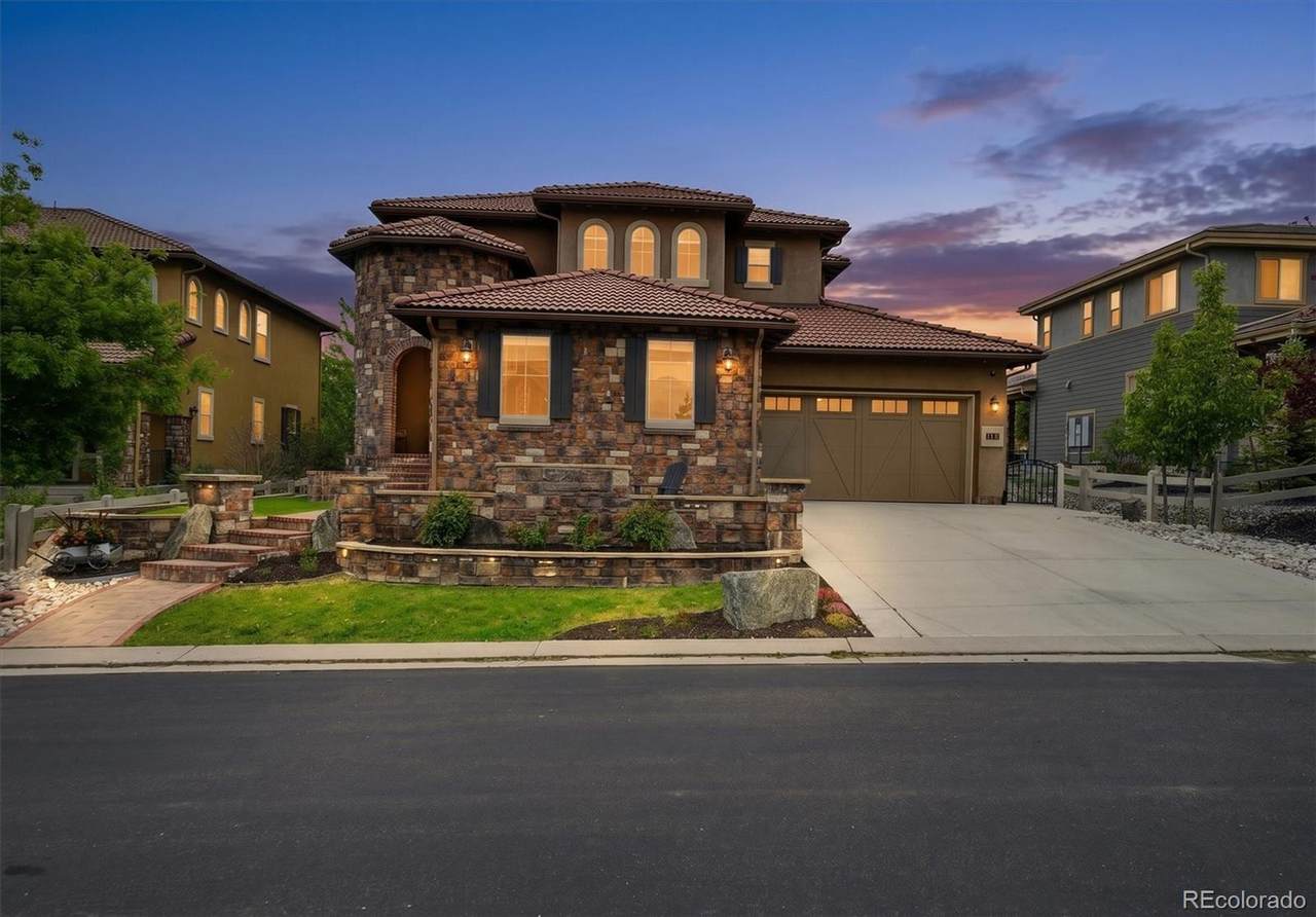 112 Sandalwood Way - Photo 1