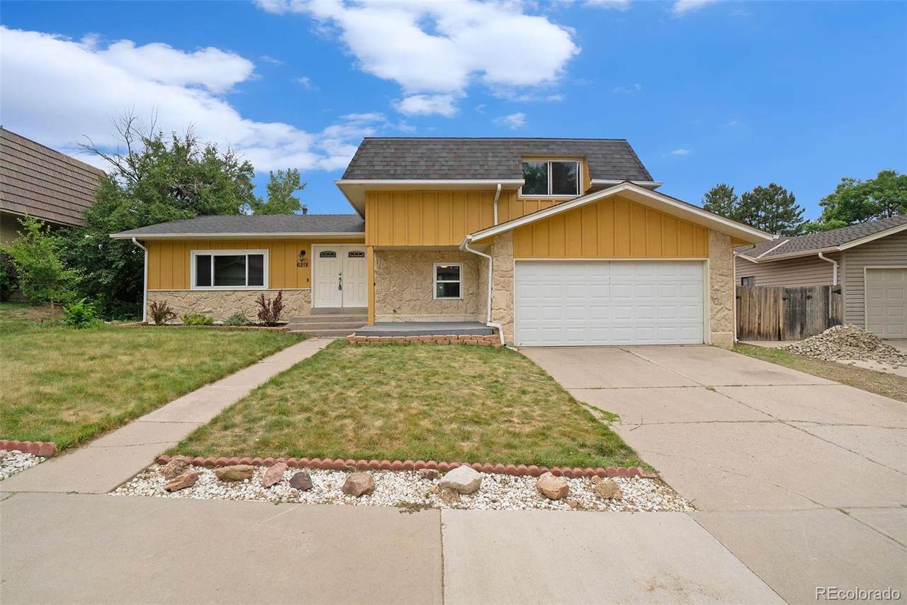 6218 Euclid Avenue - Photo 1