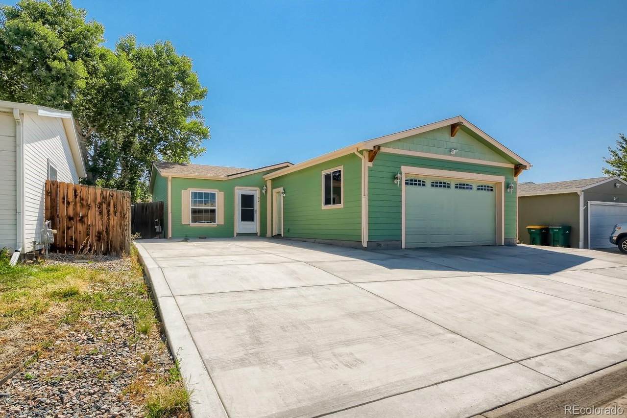 32 Stampede Way - Photo 1