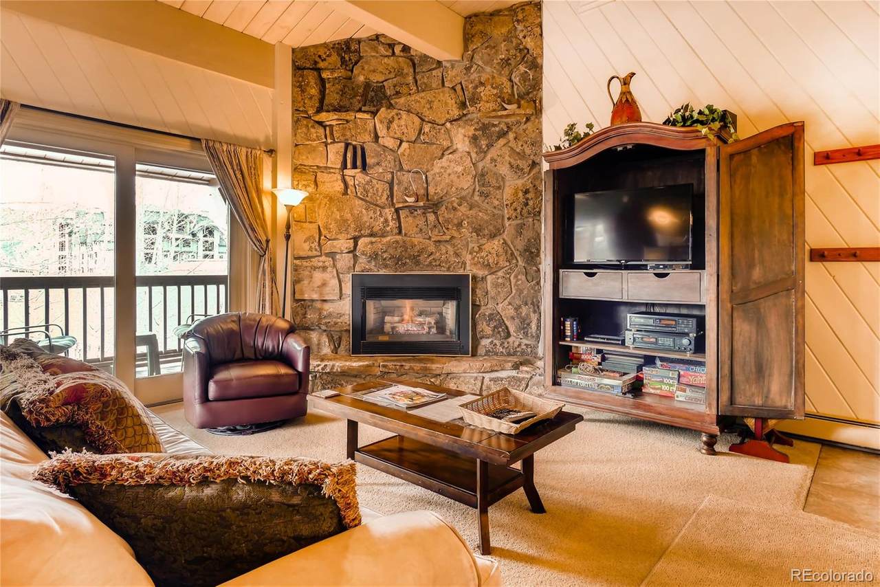 2305 Apres Ski Way - Photo 1