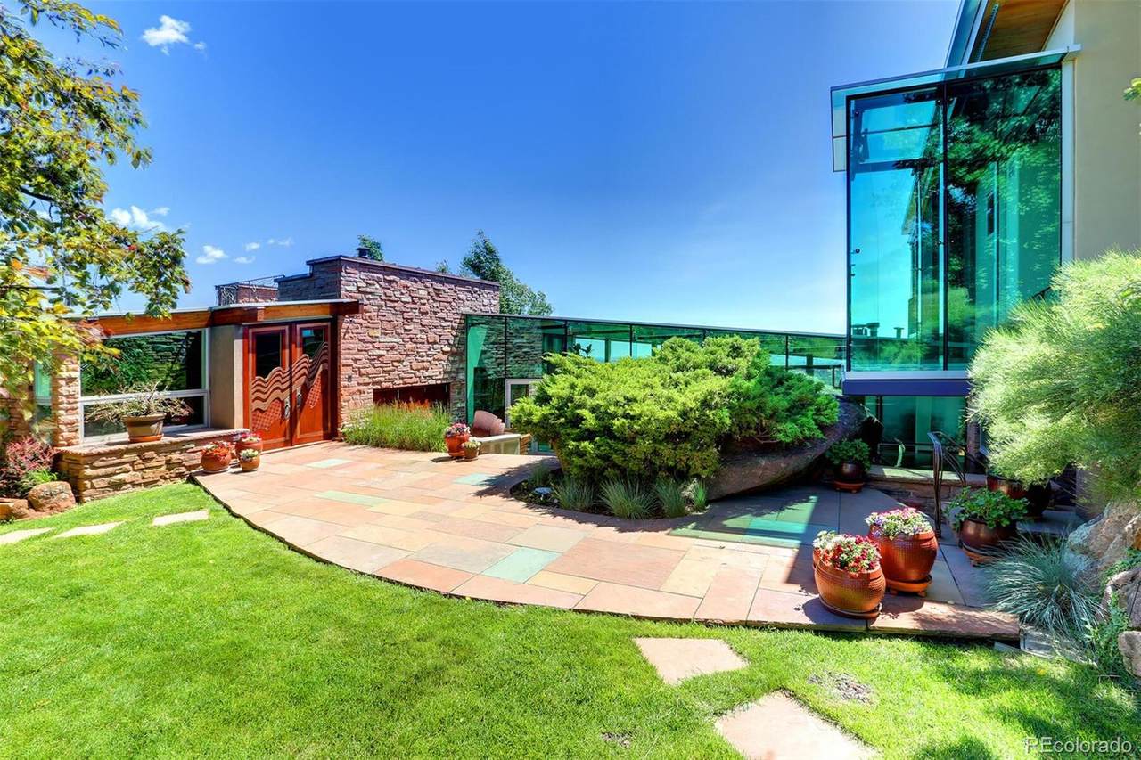 333 Bellevue Drive - Photo 1