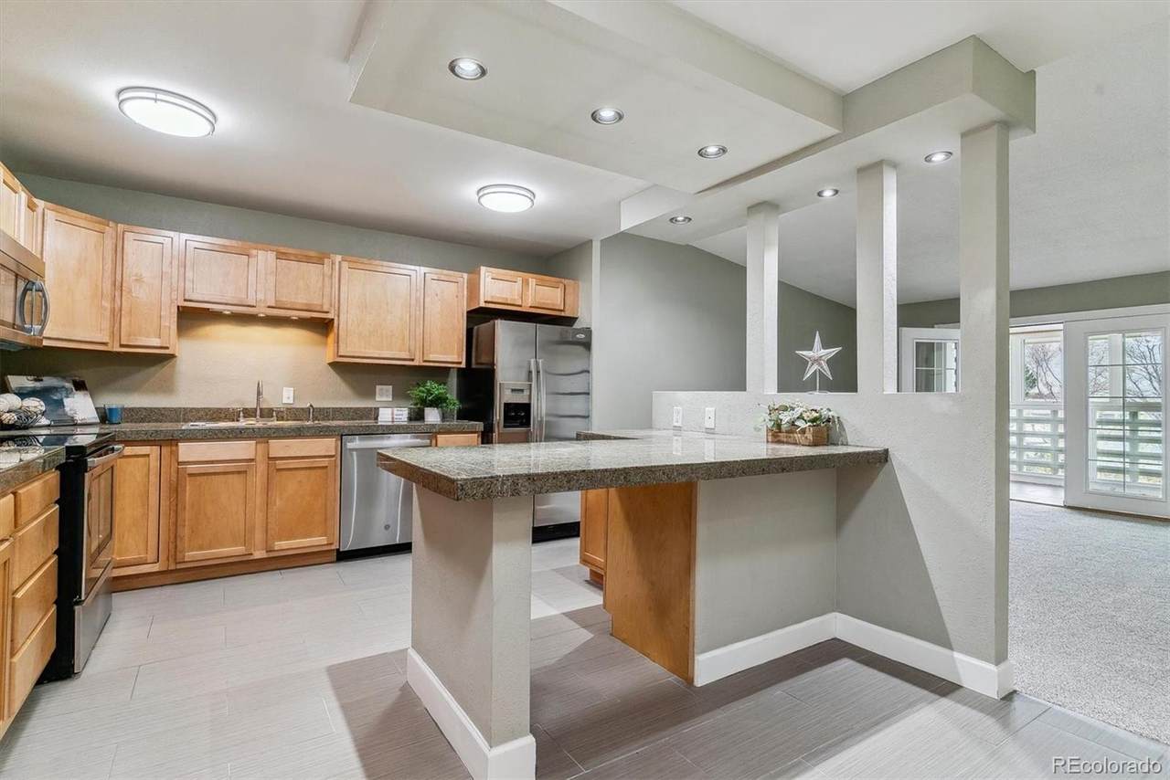 610 Clinton Street - Photo 1