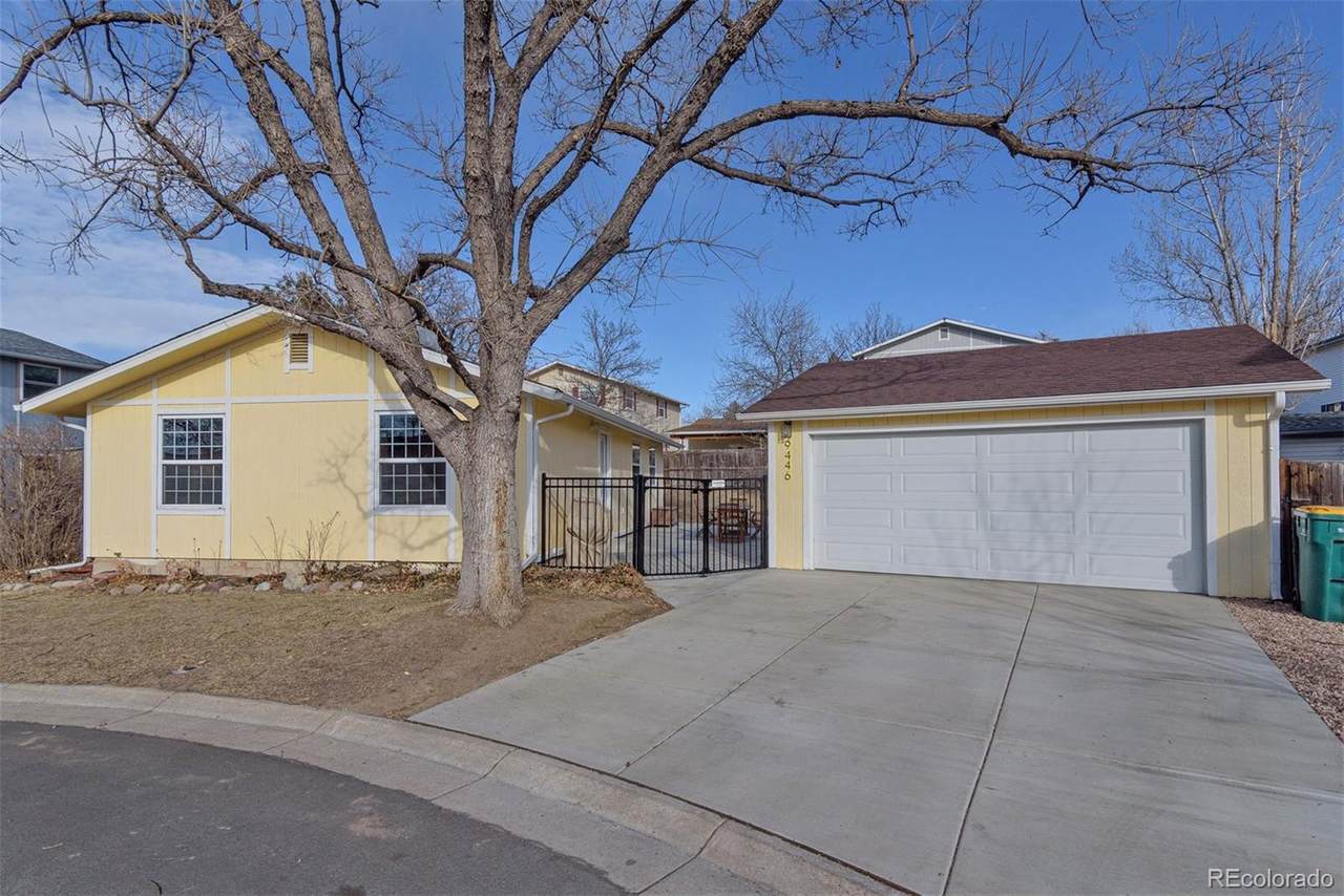 9446 Pierce Street - Photo 1
