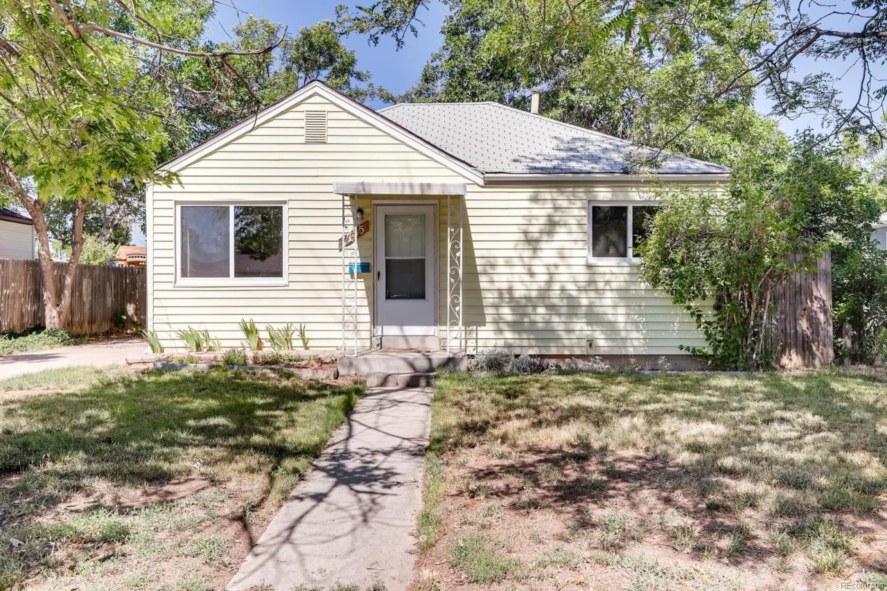 1755 Del Mar Parkway - Photo 1