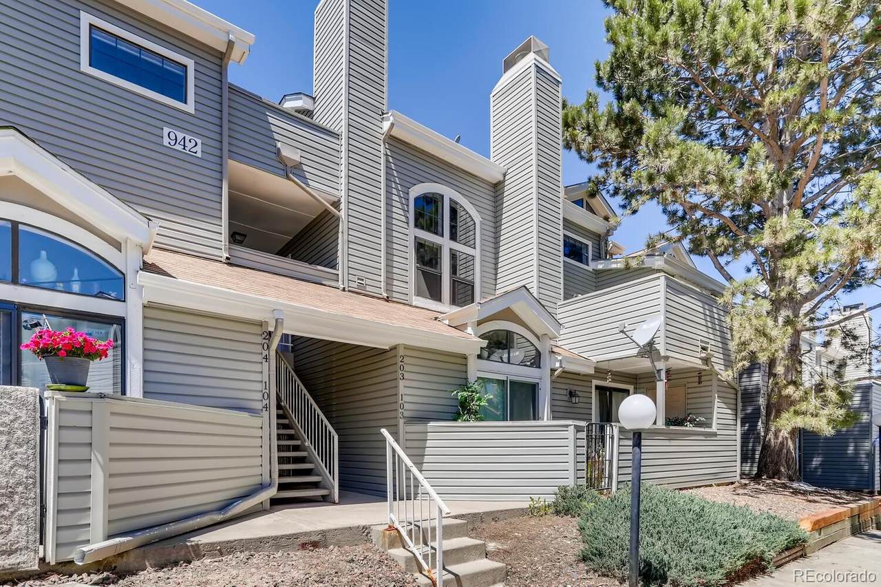 942 Walden Street - Photo 1