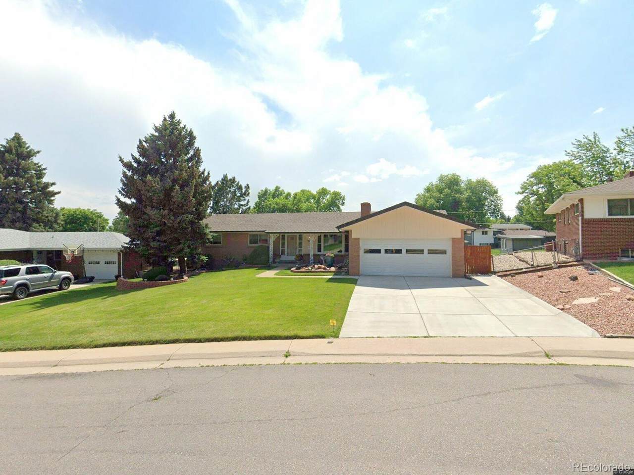 2753 Benton Street - Photo 1