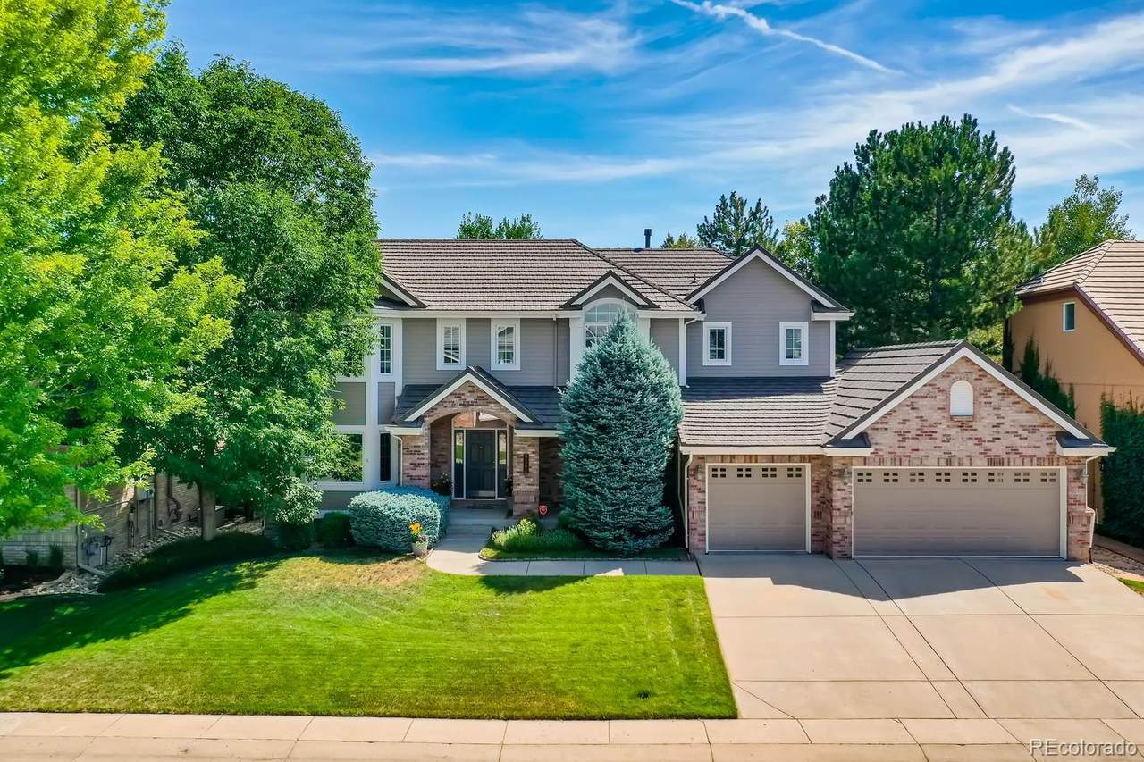 9584 Maplewood Circle - Photo 1