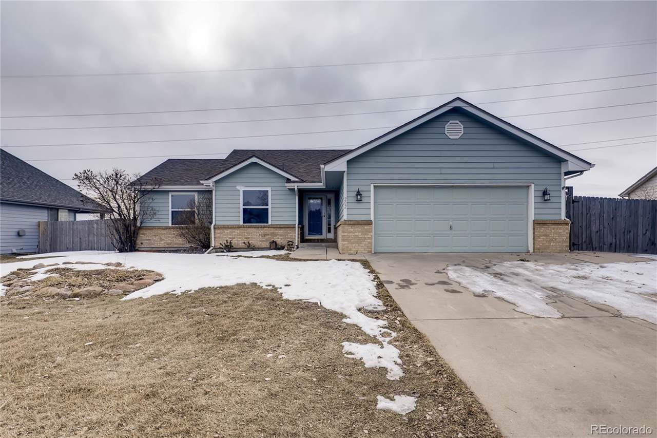 202 Eagle Avenue - Photo 1