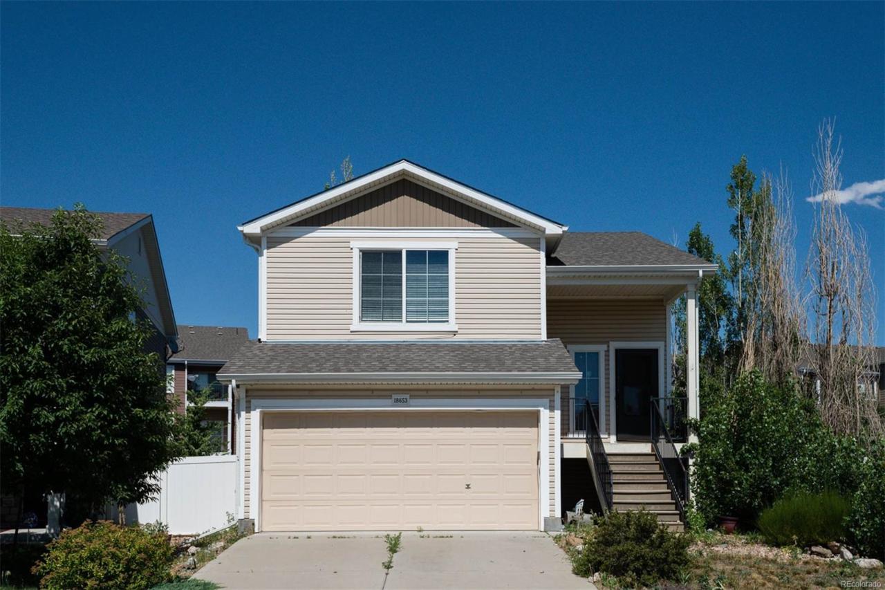 18653 47th Avenue - Photo 1