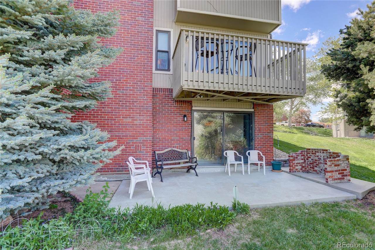 44 Holman Way - Photo 1