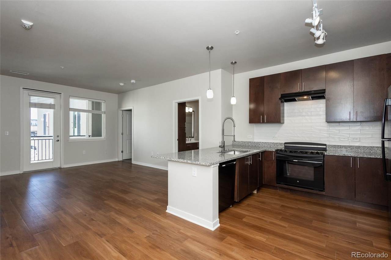 1615 Pennsylvania - Photo 1