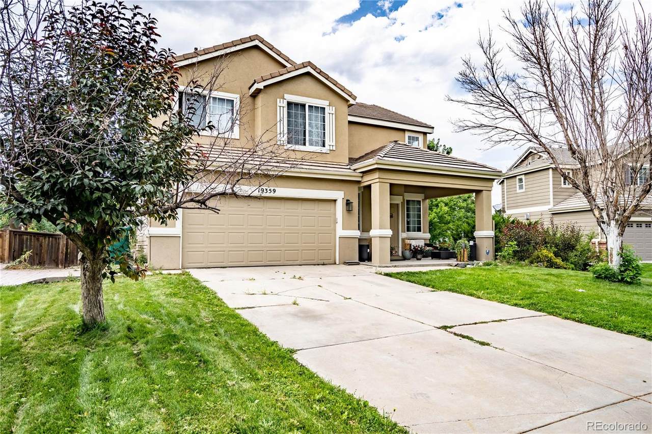 19359 59th Drive - Photo 1