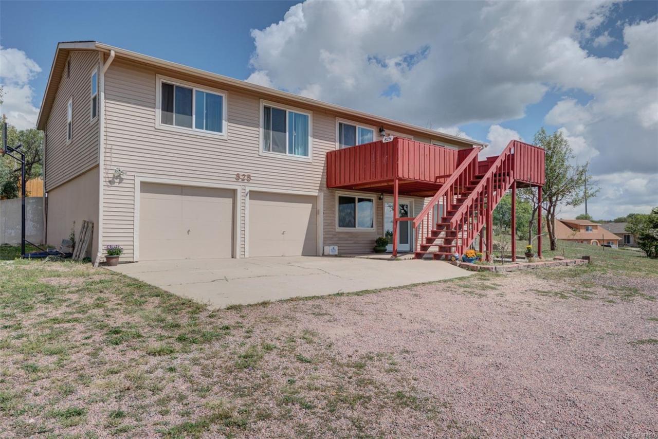 825 Circle Road - Photo 1