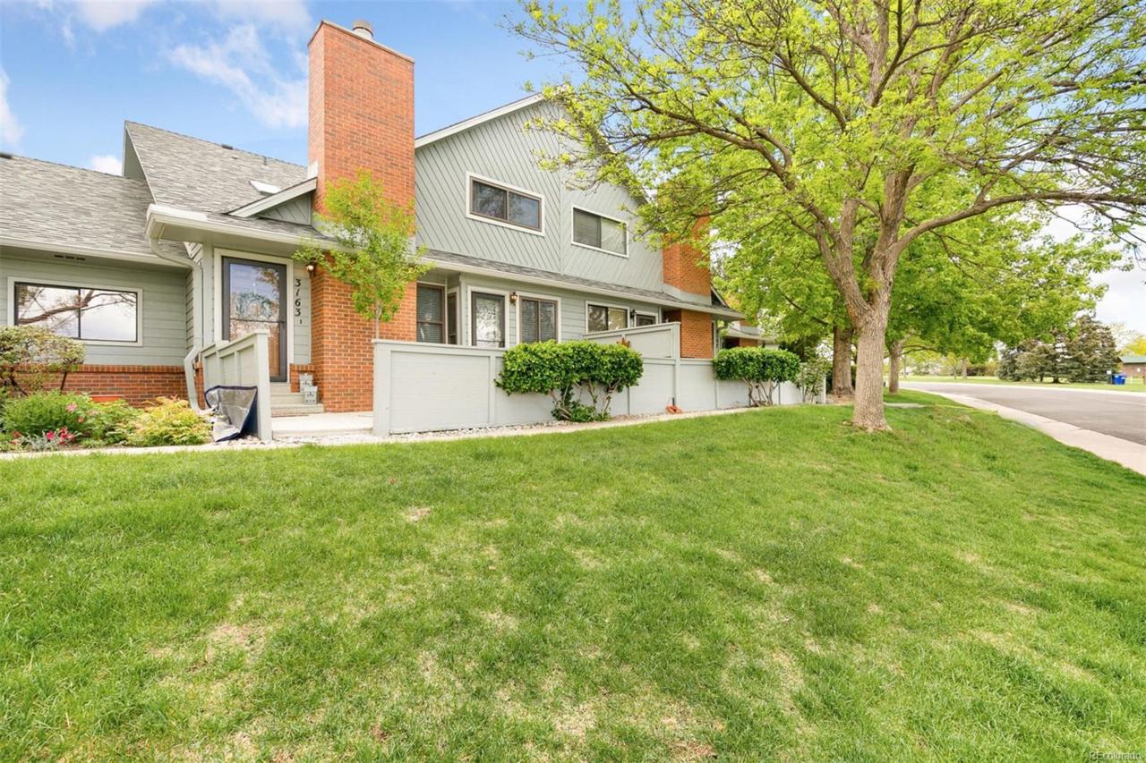 3163 Long Cir S - Photo 1