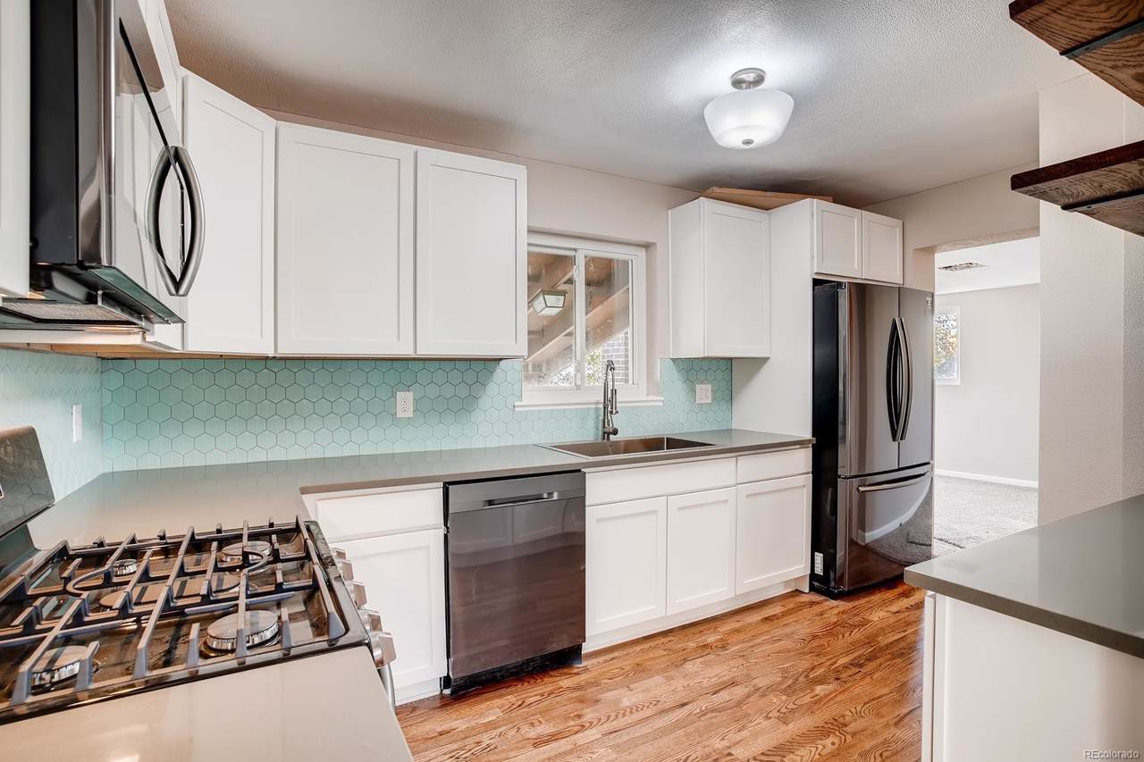 1156 Poplar Street - Photo 1