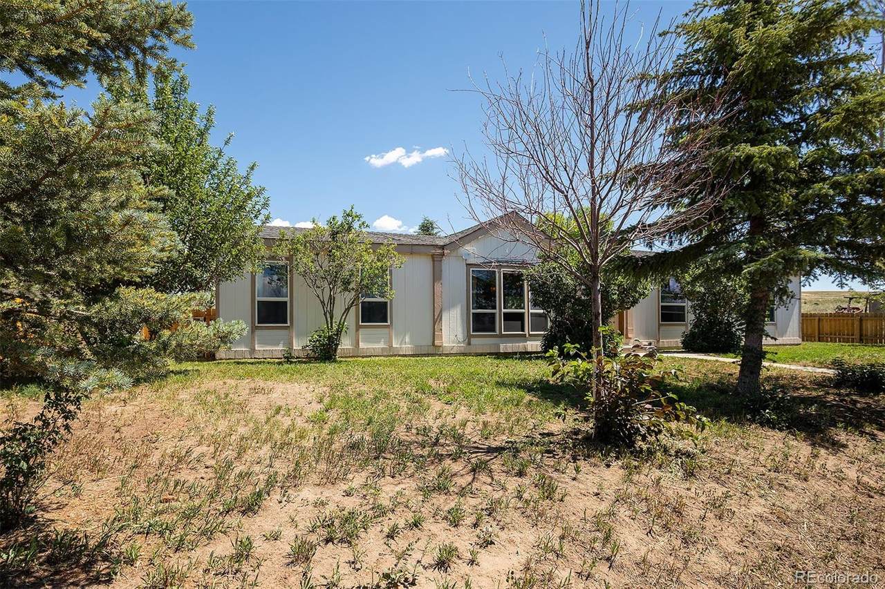 572 Western Avenue - Photo 1
