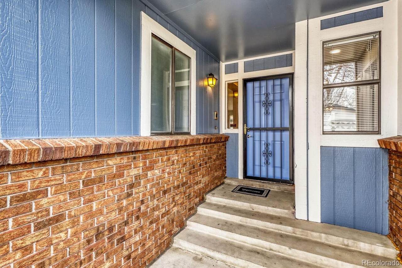 11962 Maple Avenue - Photo 1