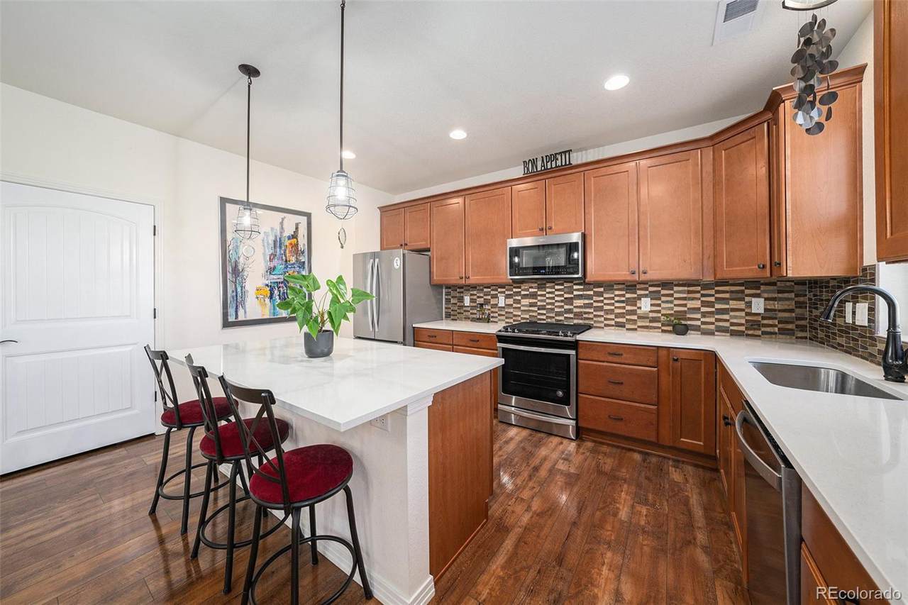 865 Widgeon Circle - Photo 1