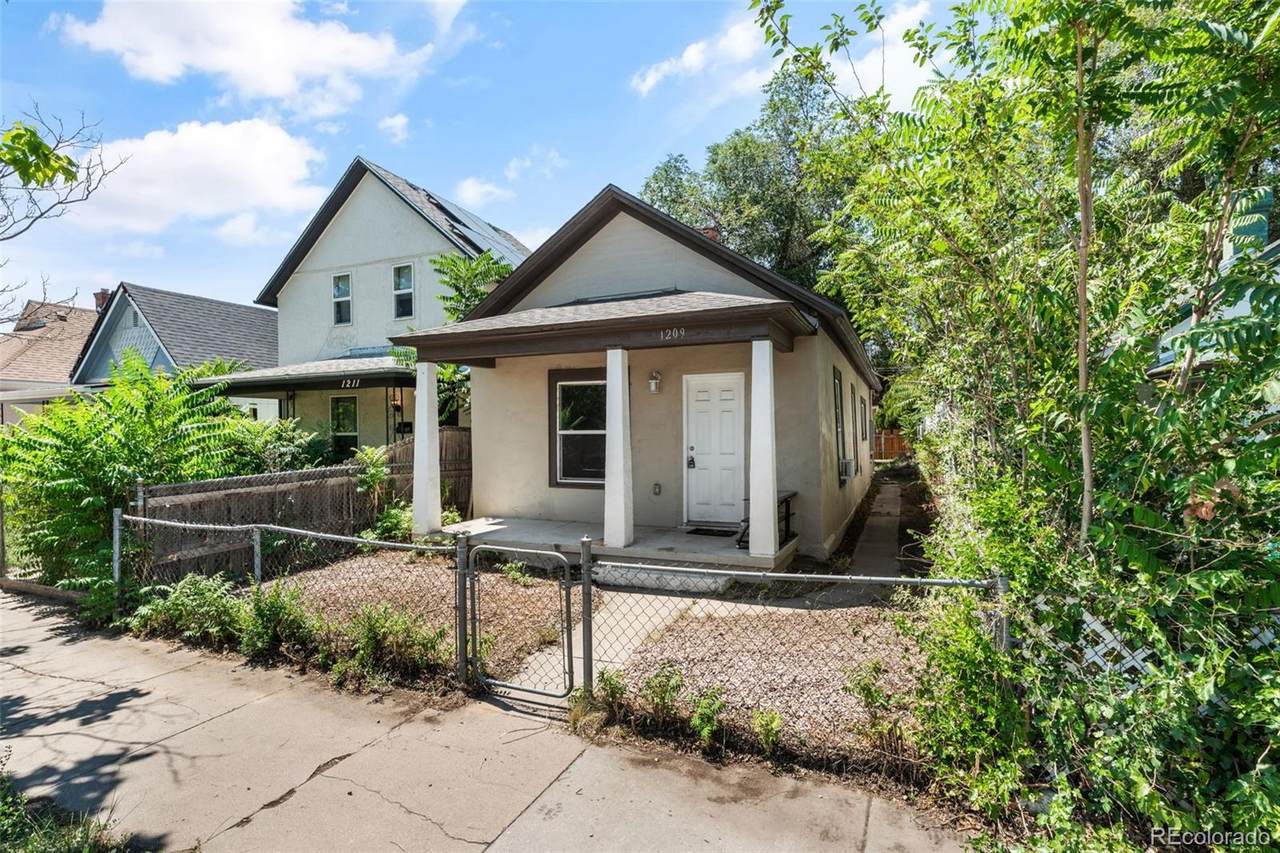 1209 Orman Avenue - Photo 1