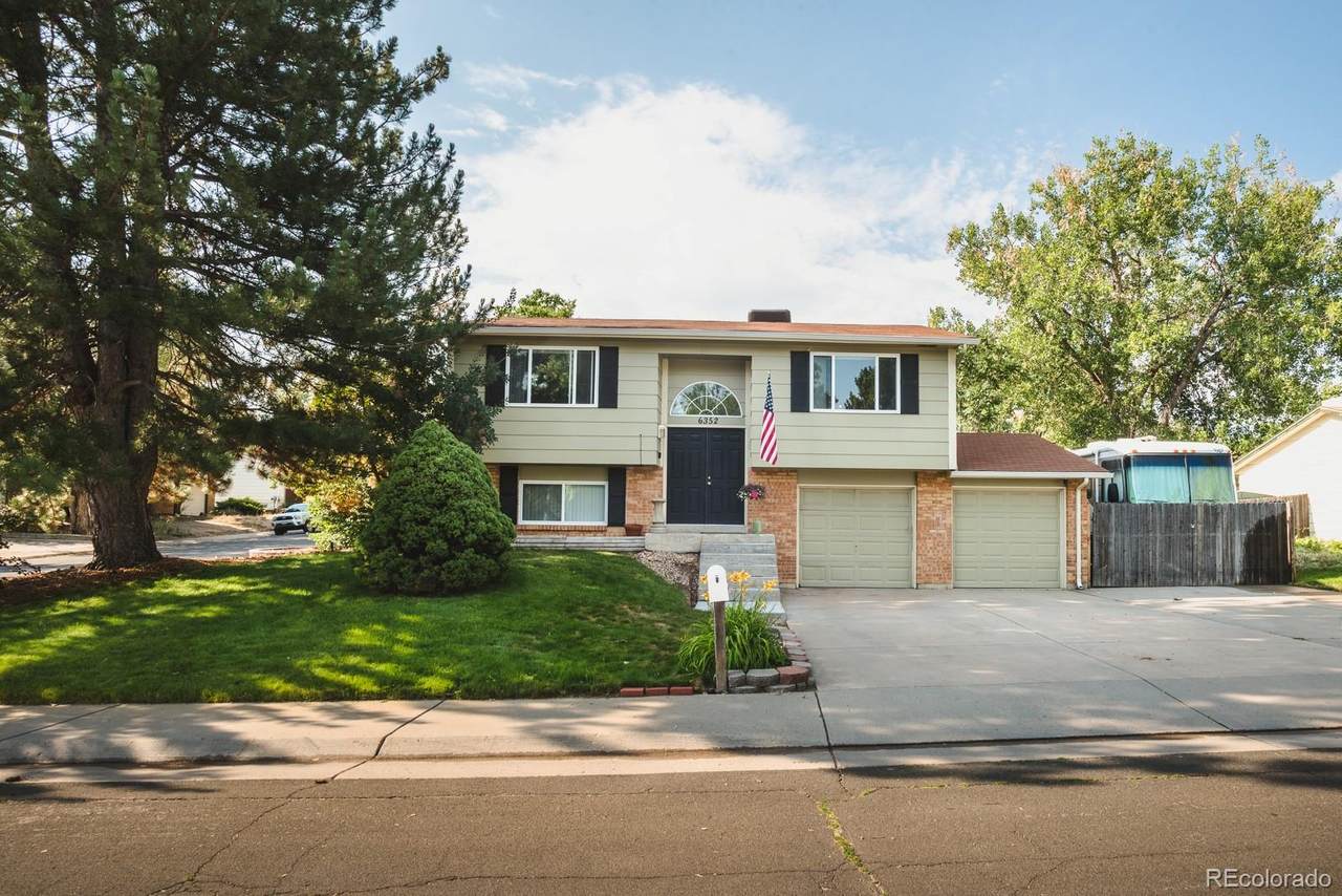 6352 75th Drive - Photo 1