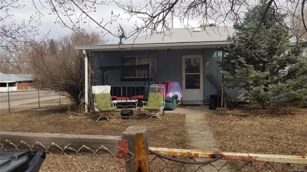 1998 Kendall Street - Photo 1