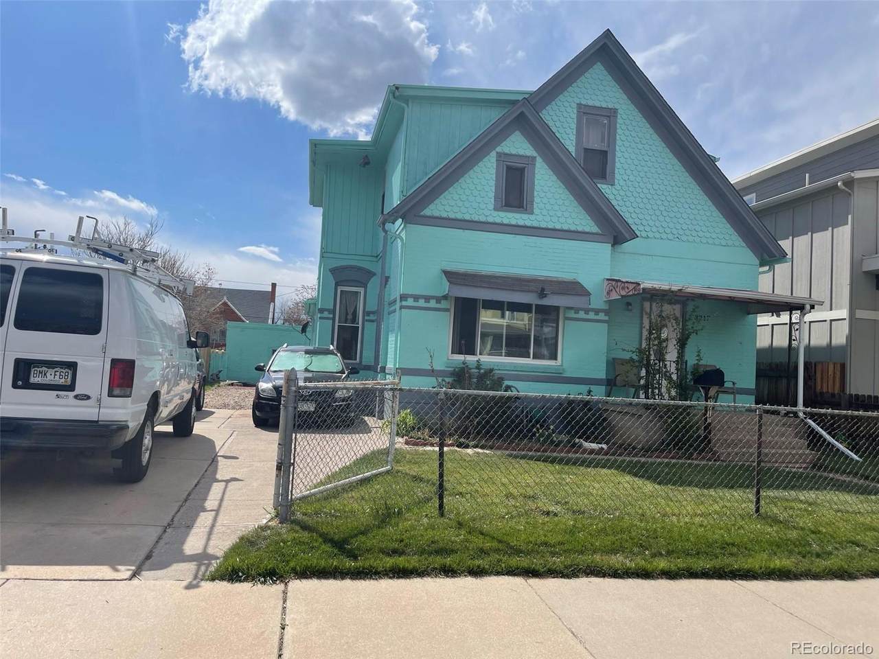 3217 Williams Street - Photo 1
