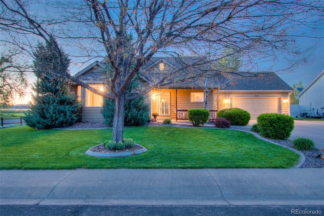 1222 Mountview Drive - Photo 1
