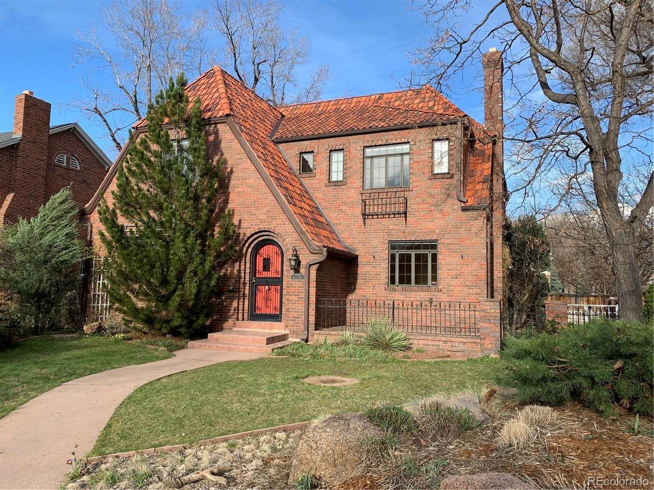 1900 Leyden Street - Photo 1