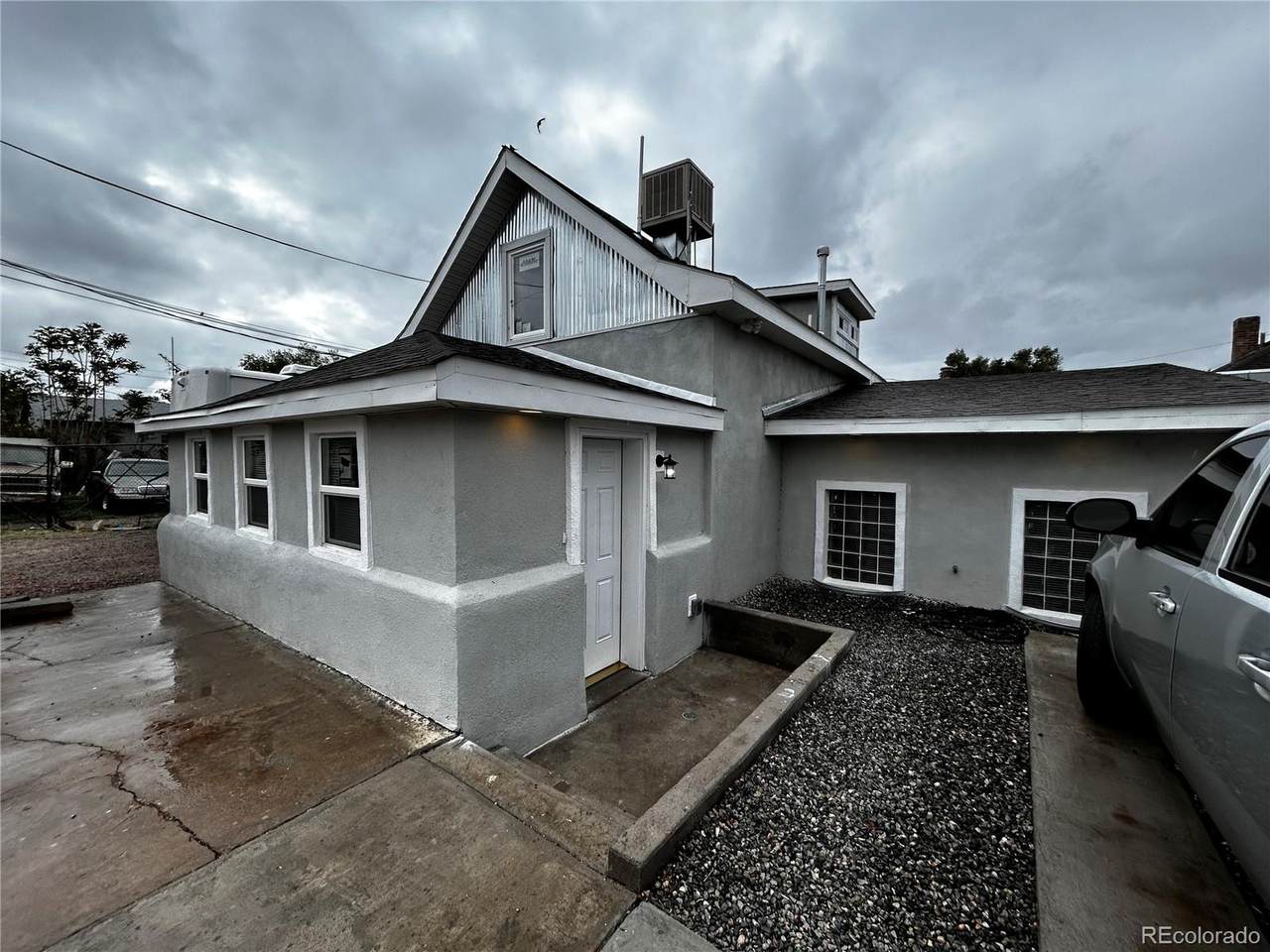 525 7th St - Photo 1