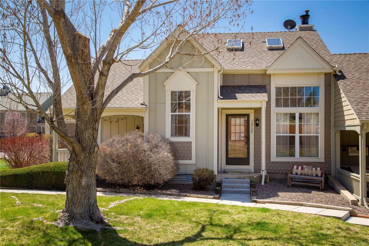 19729 Rosewood Court - Photo 1