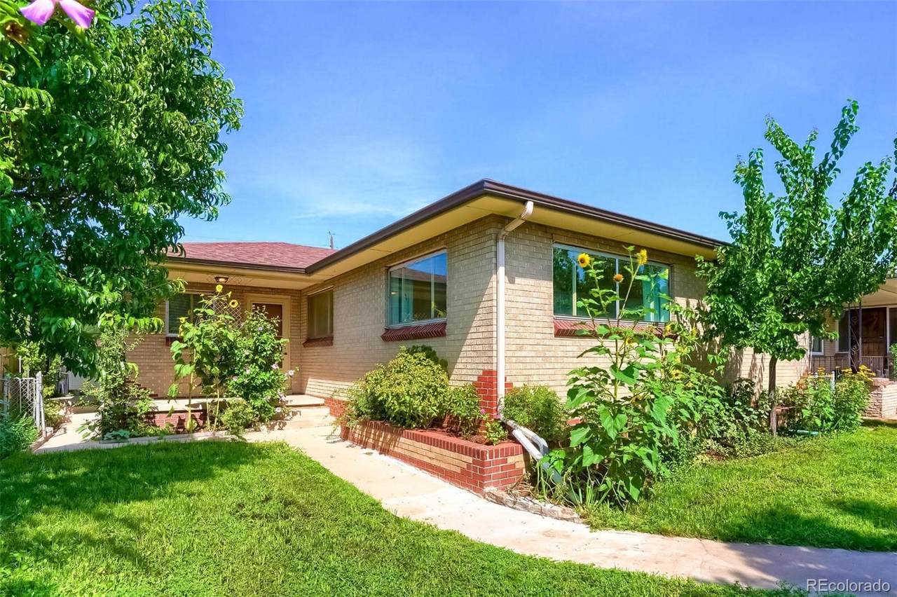 4661 Federal Boulevard - Photo 1