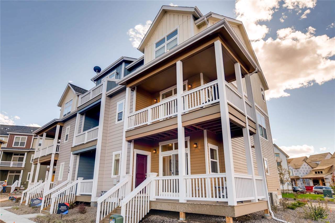 2864 Galapago Court - Photo 1