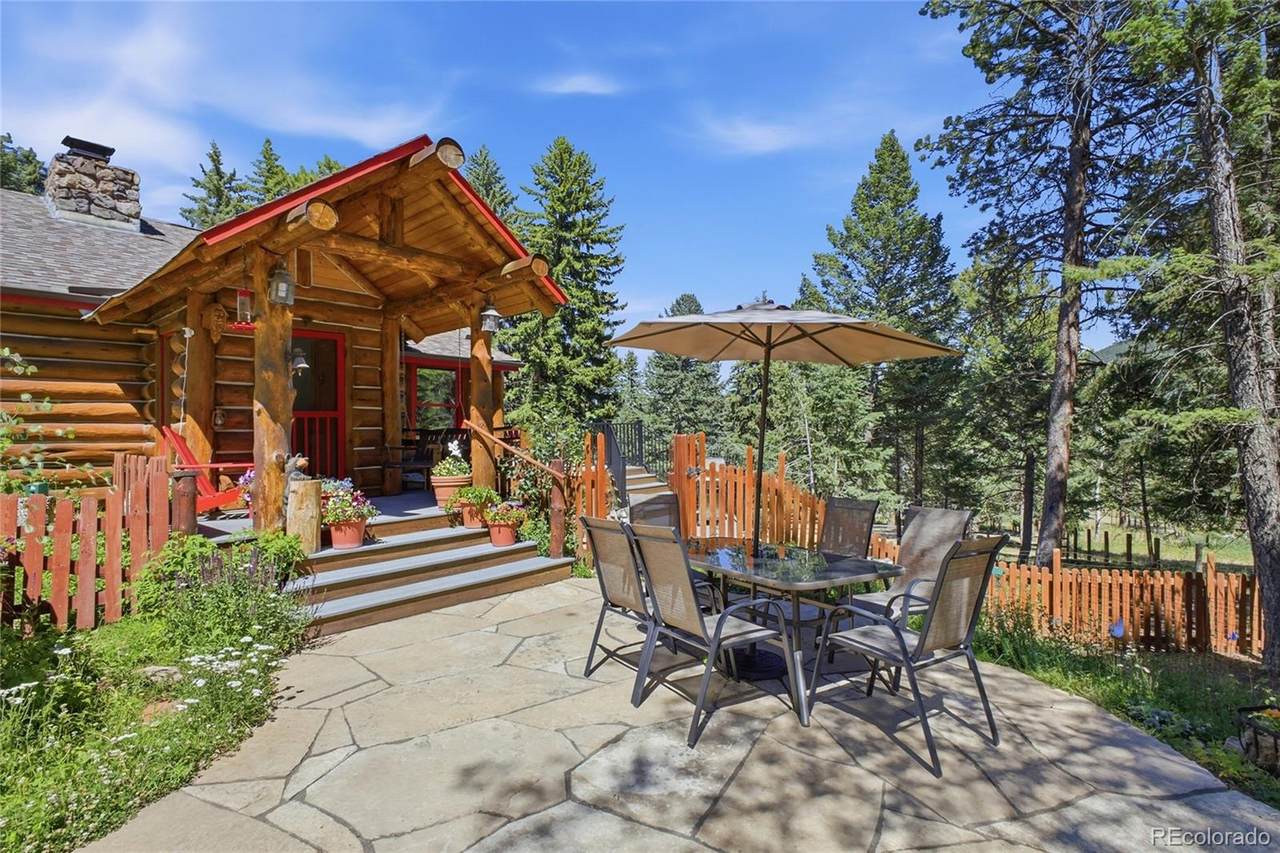 8818 Blue Creek Road - Photo 1