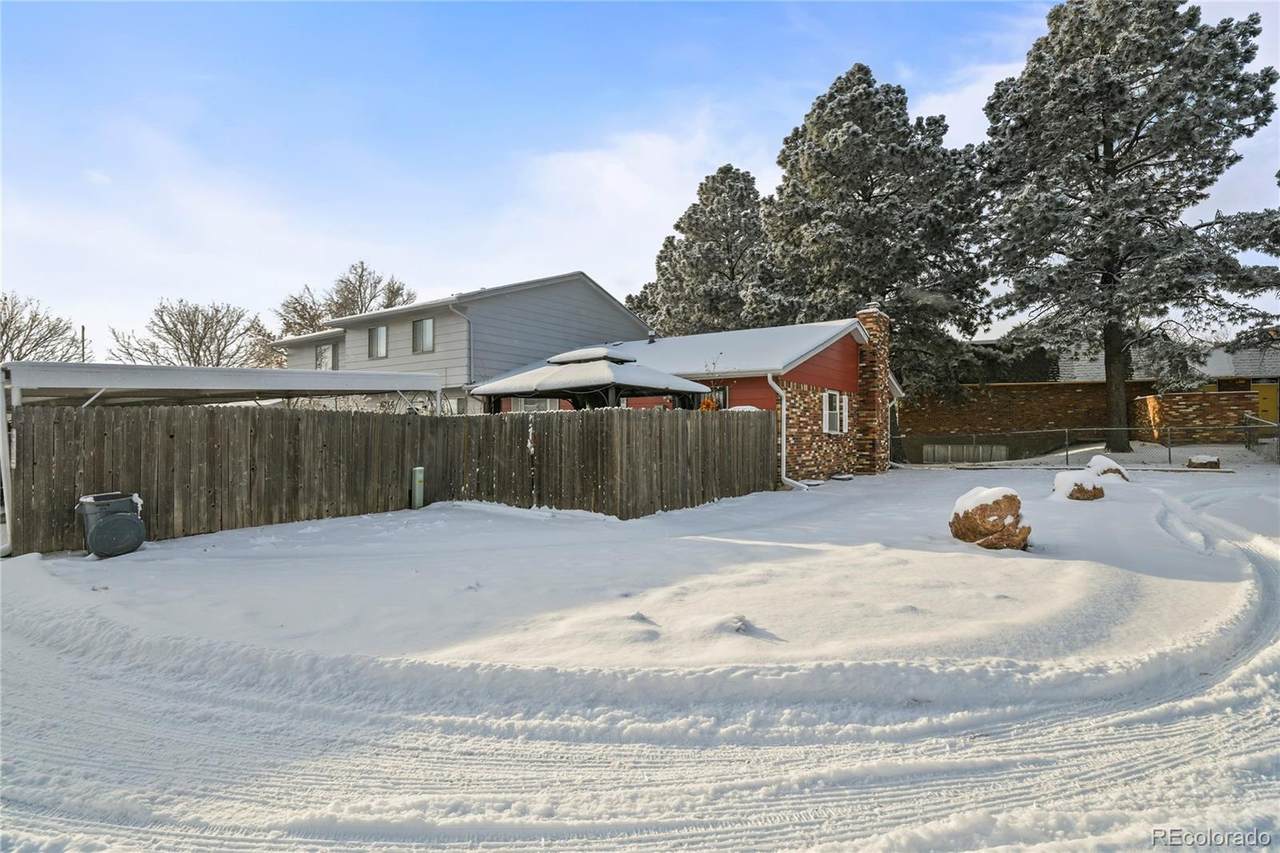 1258 Cree Drive - Photo 1
