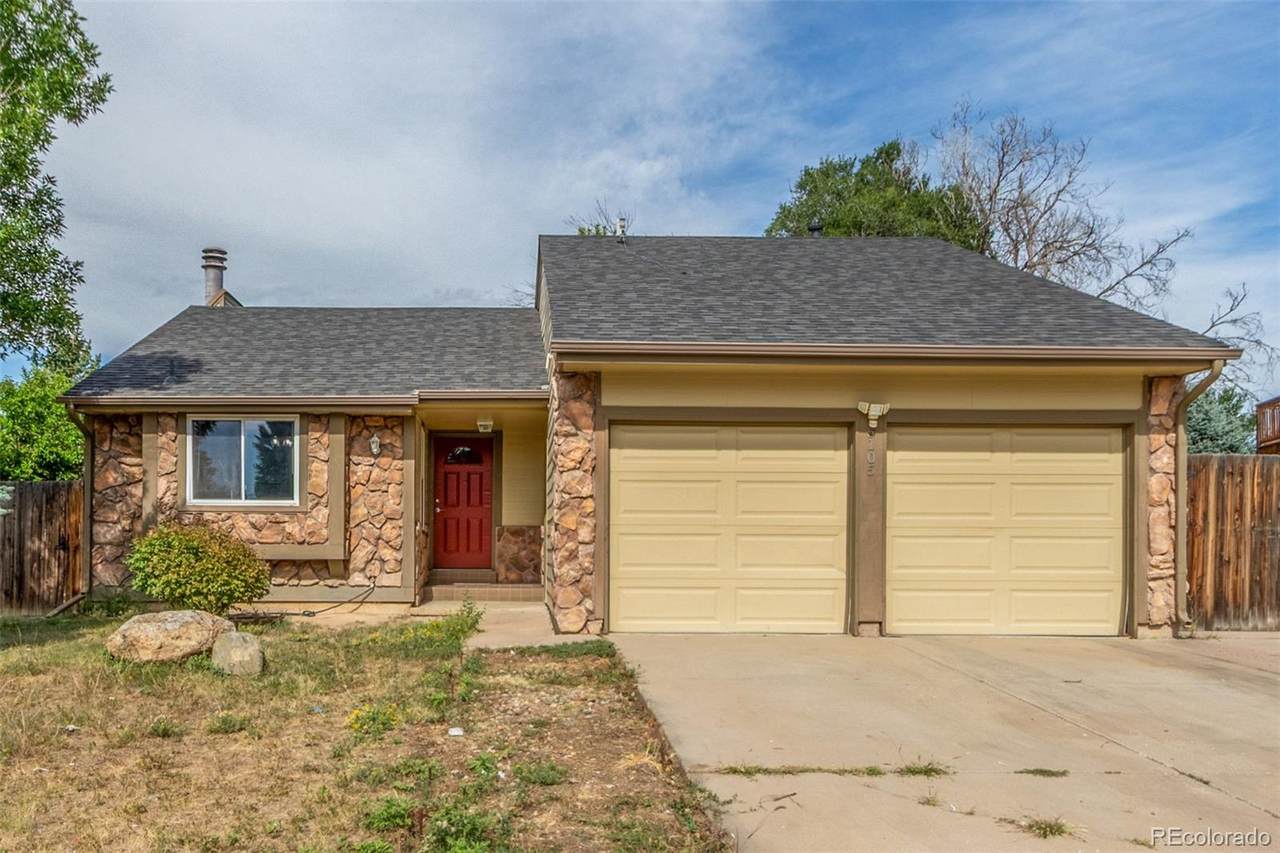 5105 Chandler Way - Photo 1